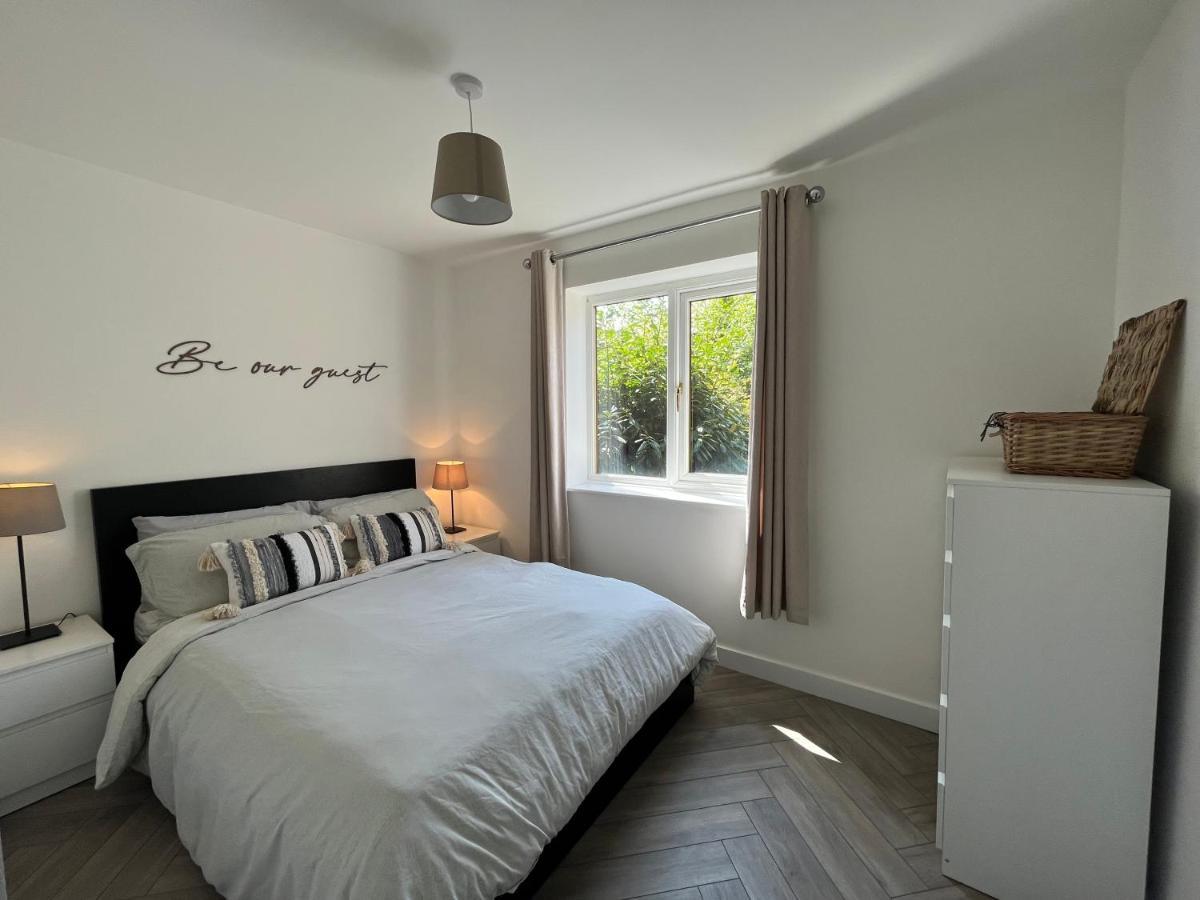 Contemporary 1 Bedroom Apartment Normanton  Exteriér fotografie